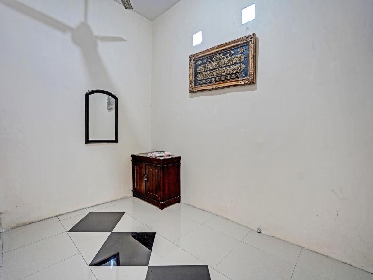 Oyo 91587 Griya Buah De5 Syariah Otel Sidoarjo Dış mekan fotoğraf