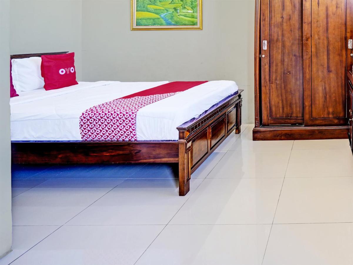 Oyo 91587 Griya Buah De5 Syariah Otel Sidoarjo Dış mekan fotoğraf